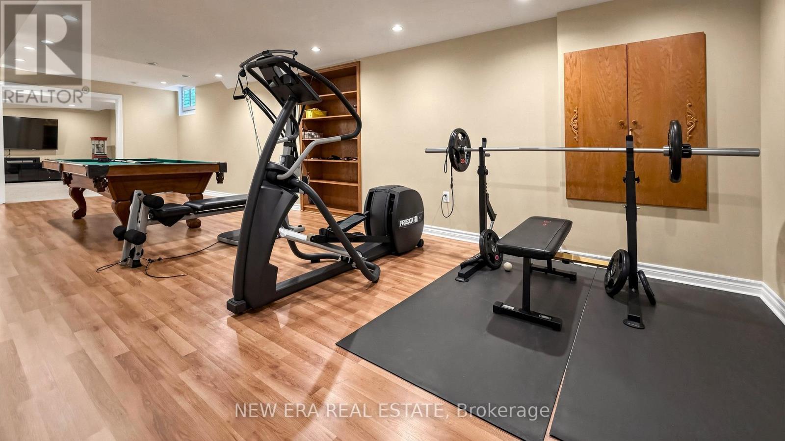 1206 Lindenrock Drive, Oakville, ON - Indoor Photo Showing Gym Room