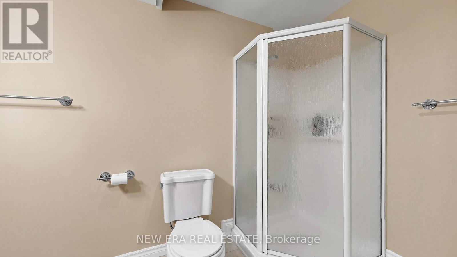 1206 Lindenrock Drive, Oakville, ON - Indoor Photo Showing Bathroom