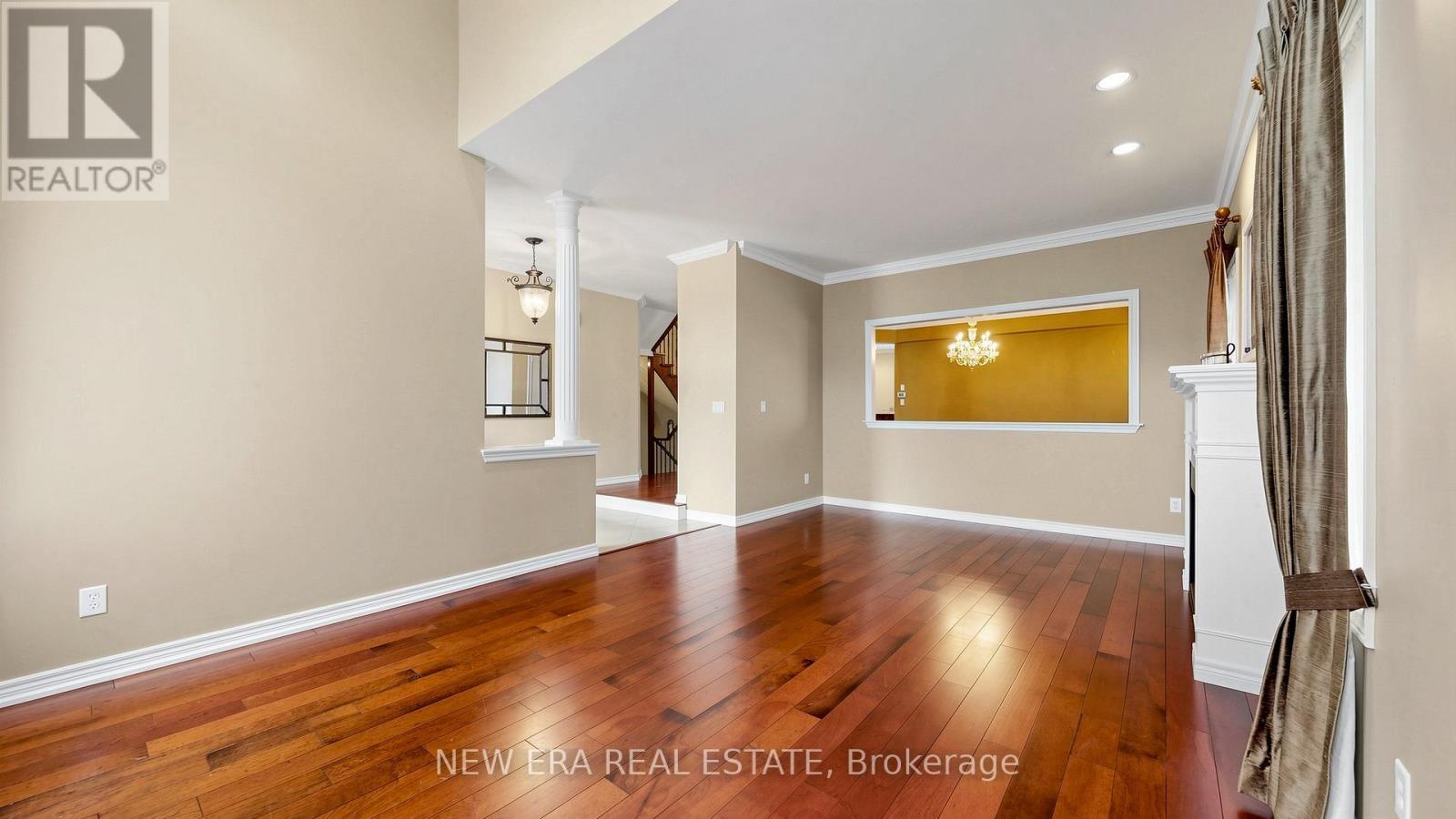 1206 Lindenrock Drive, Oakville, ON - Indoor Photo Showing Other Room