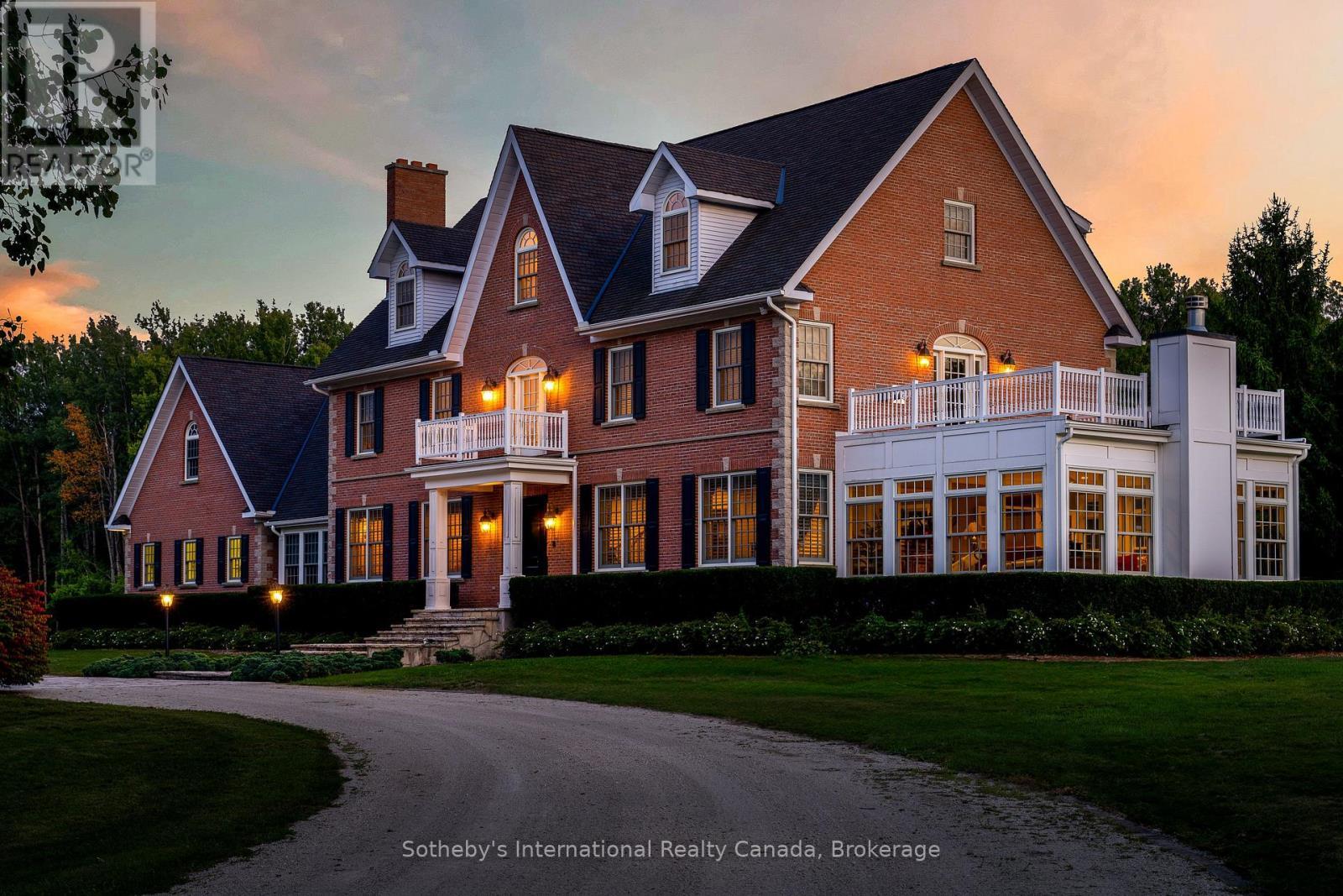 7781 Poplar Side Road, Clearview, ON - Outdoor With Facade