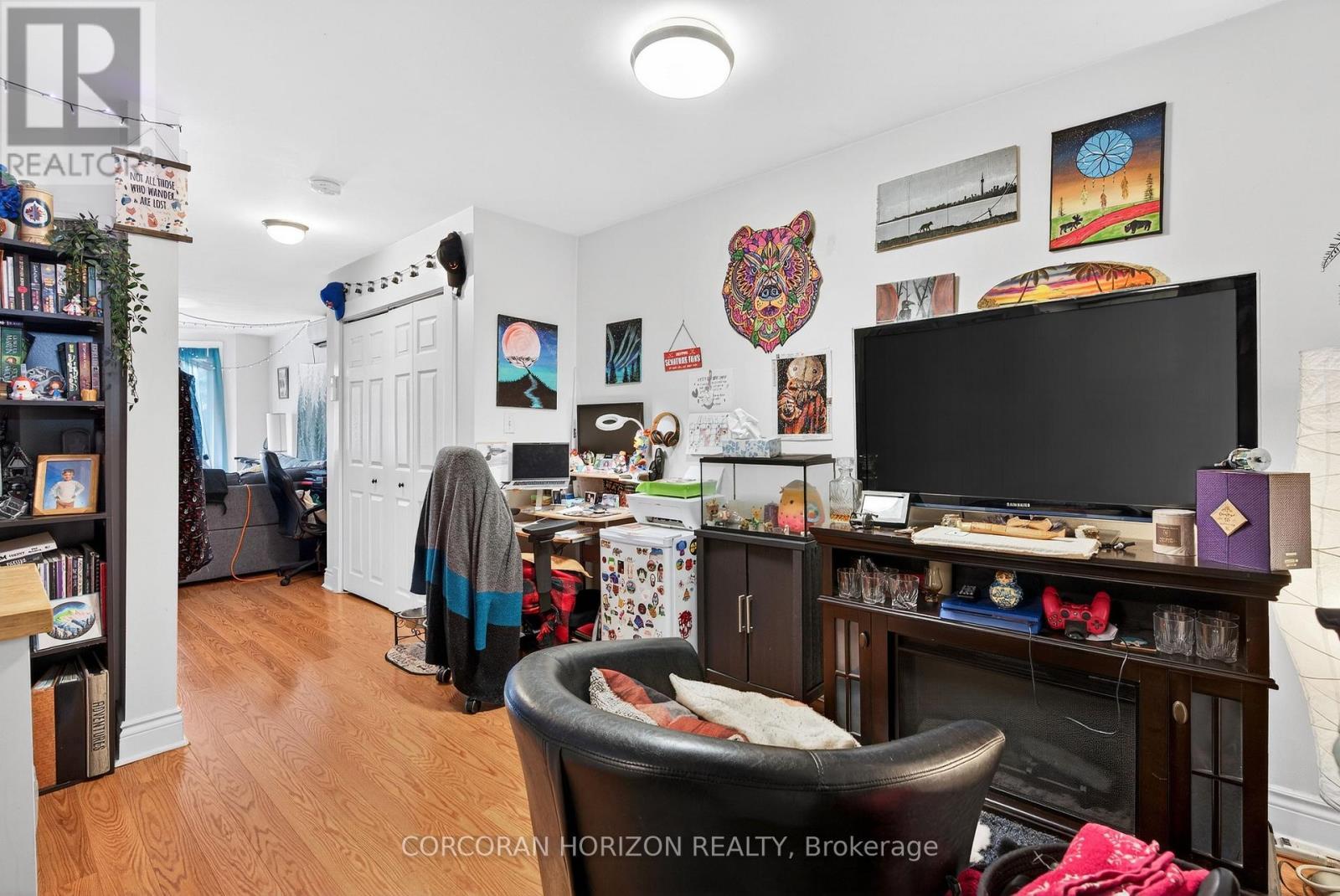 256 Keele Street, Toronto, ON - Indoor