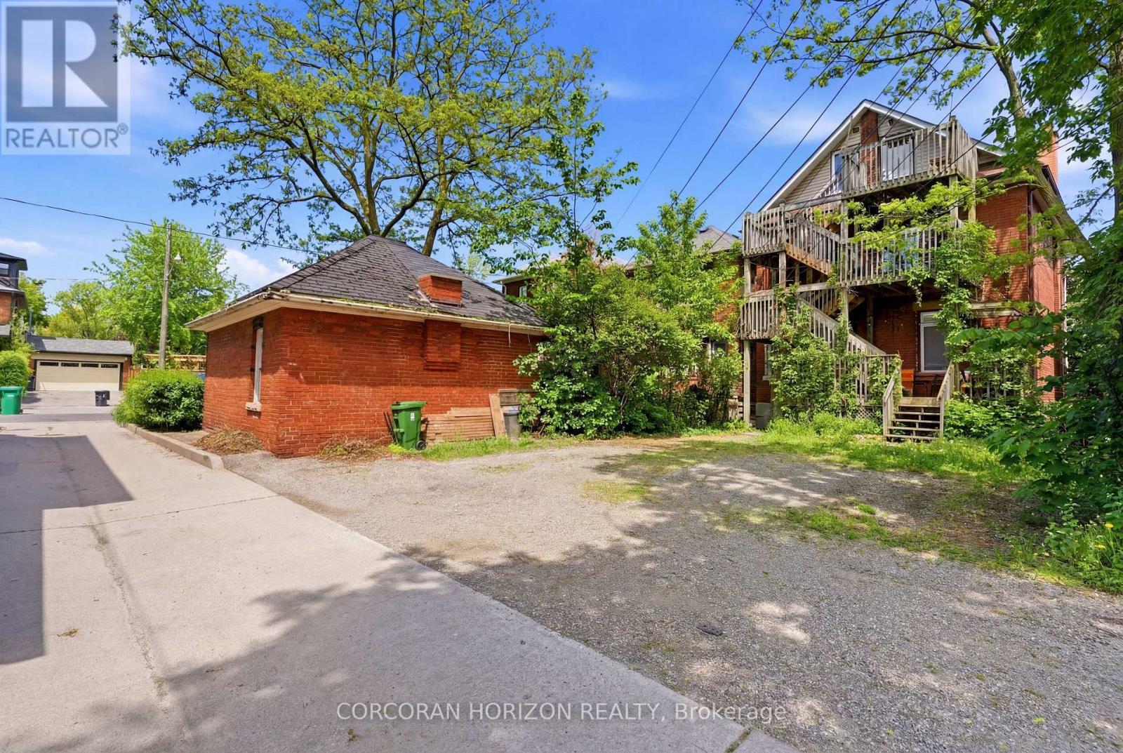 256 Keele Street, Toronto, ON - Outdoor
