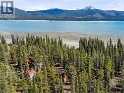 18 JUBILEE TRAIL Whitehorse South, YT Y0B 1T0