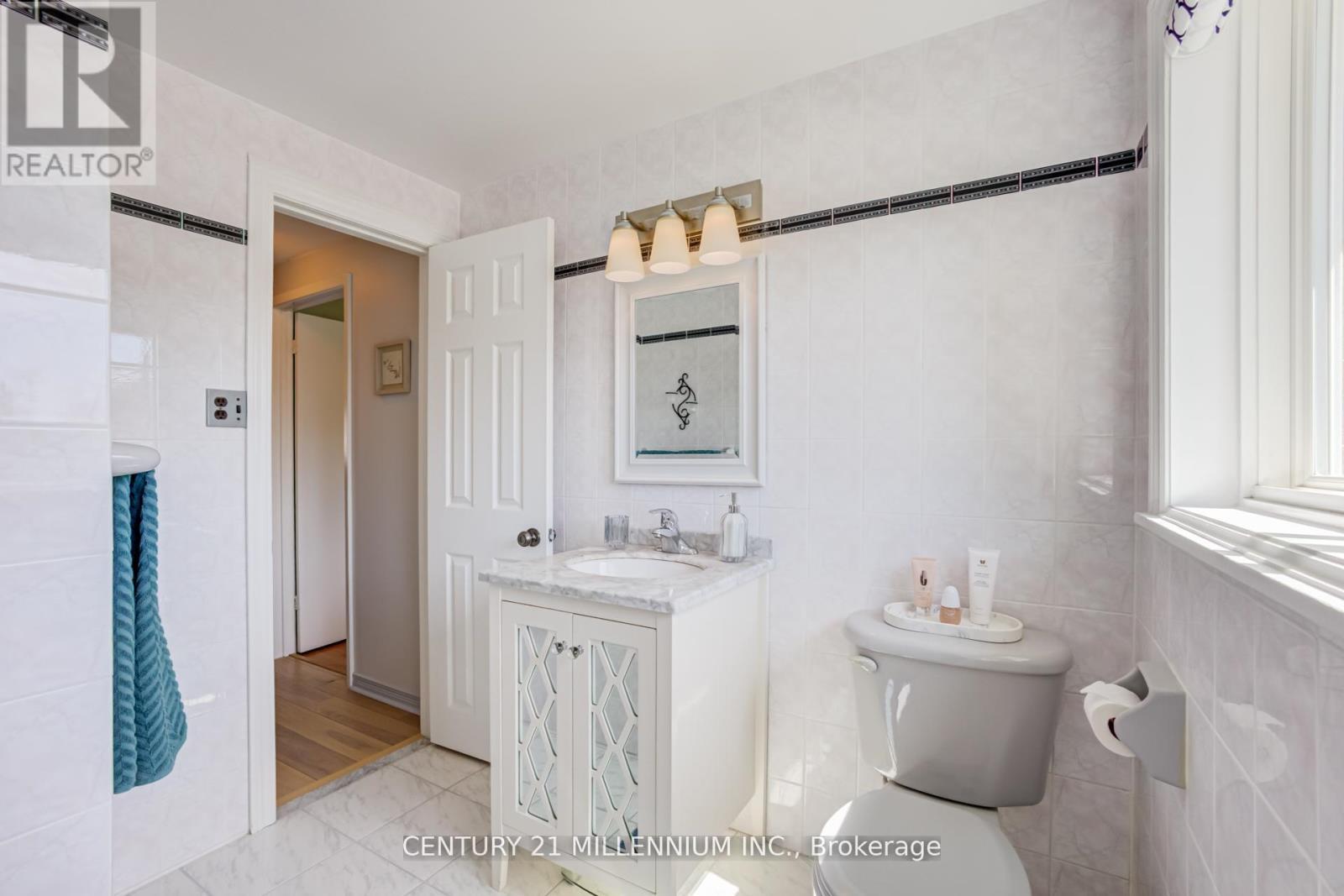 17 - 17 Craigleigh Crescent, Brampton, ON - Indoor Photo Showing Bathroom