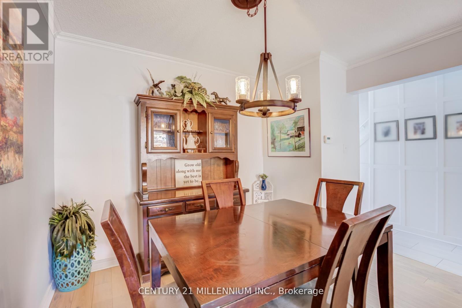 17 - 17 Craigleigh Crescent, Brampton, ON - Indoor Photo Showing Dining Room