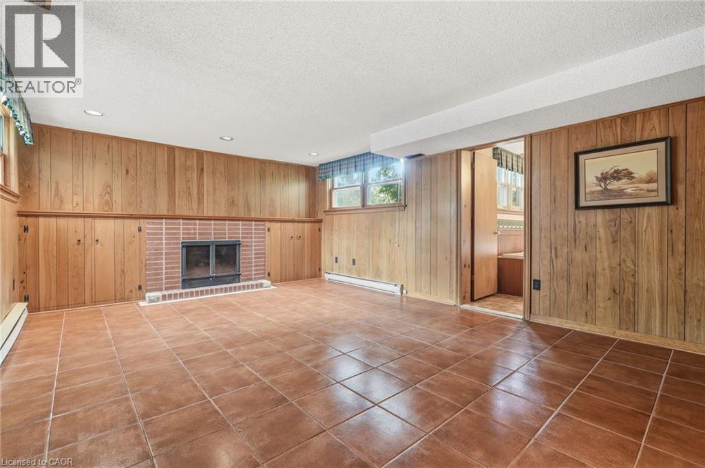 364 Shoreview Road, Burlington, ON - Indoor With Fireplace