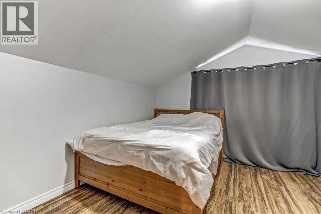 12 Pansy Avenue, Port Dover, ON - Indoor Photo Showing Bedroom