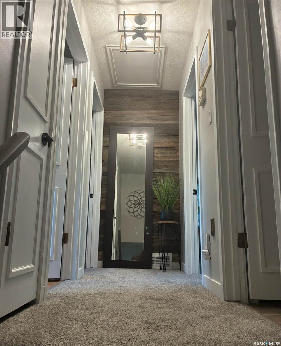10 Louise Crescent, Regina, SK - Indoor Photo Showing Other Room
