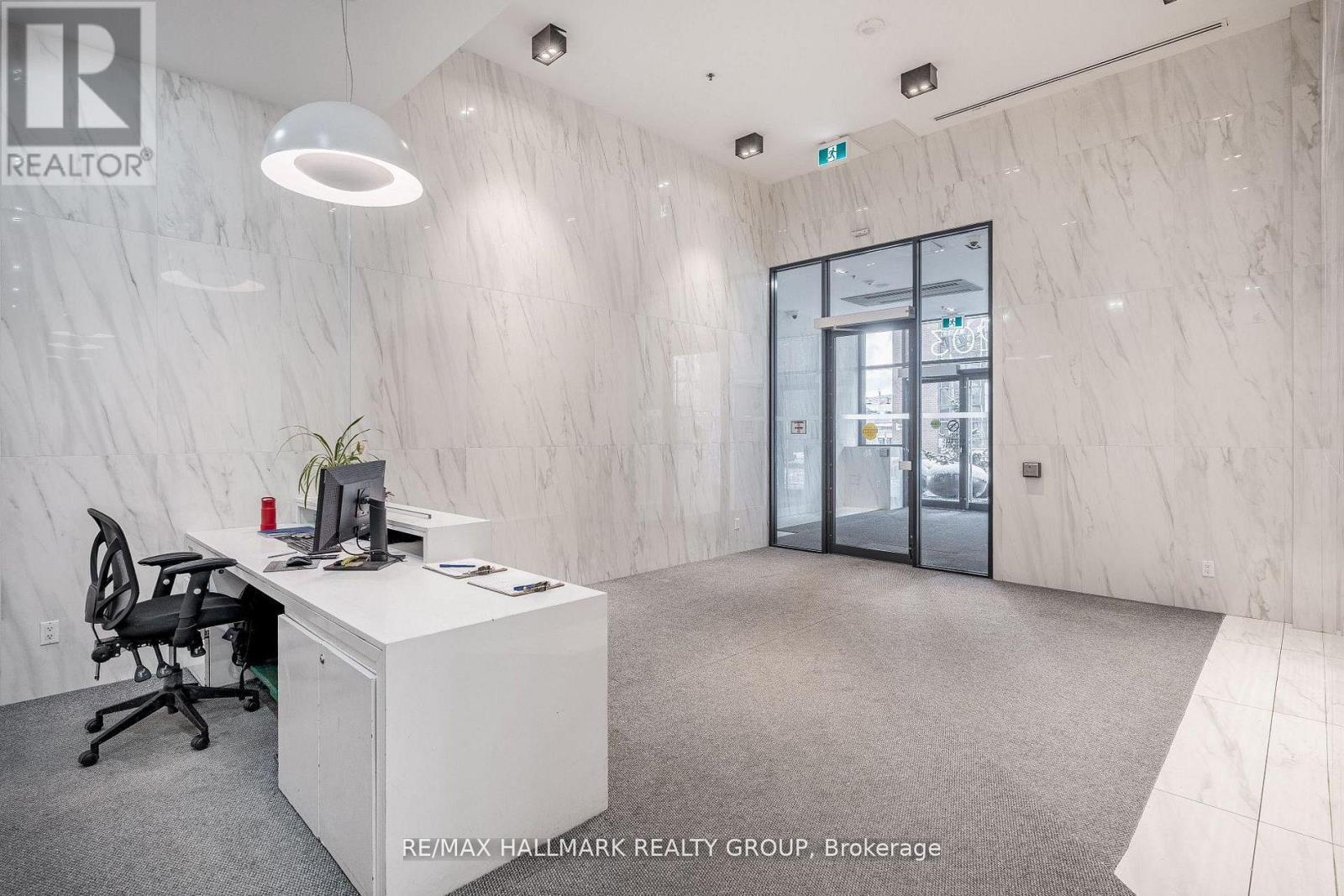 710 - 203 Catherine Street W, Ottawa, ON - Indoor