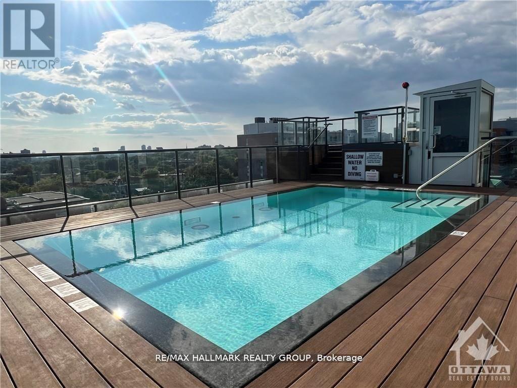 710 - 203 Catherine Street W, Ottawa, ON - Outdoor With In Ground Pool