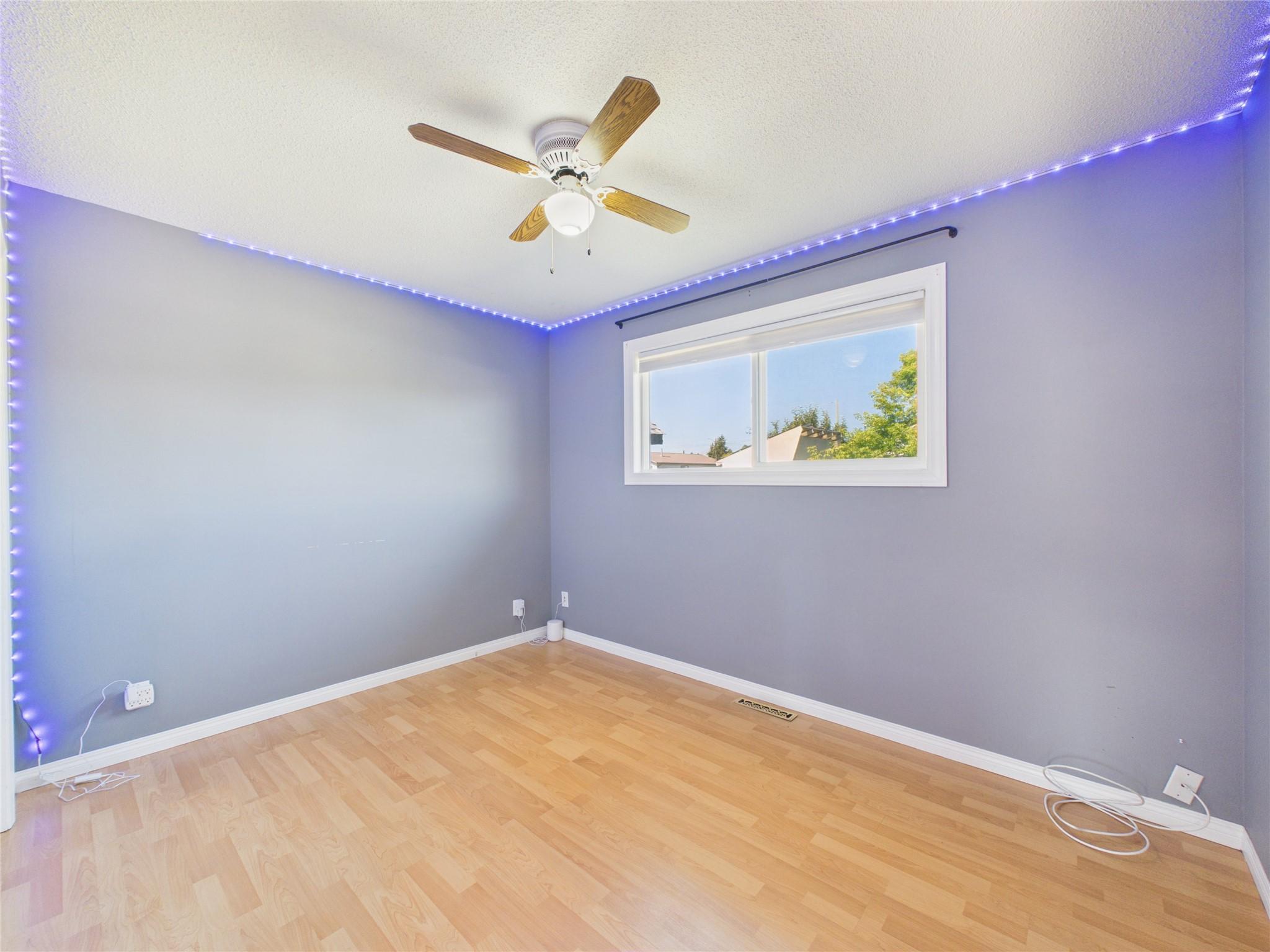 301 4Th Avenue, Cranbrook, BC - Indoor Photo Showing Other Room