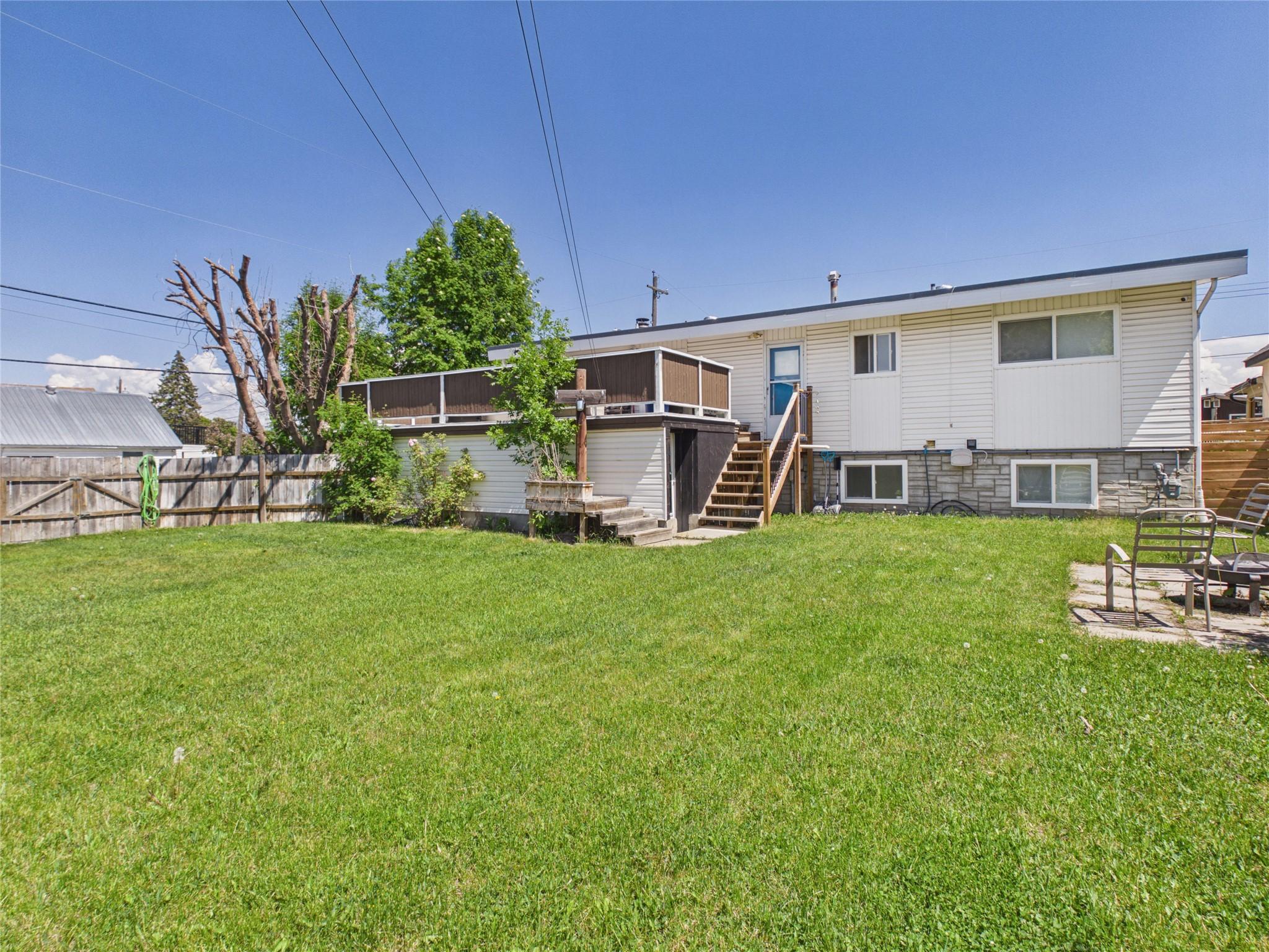 301 4Th Avenue, Cranbrook, BC - Outdoor