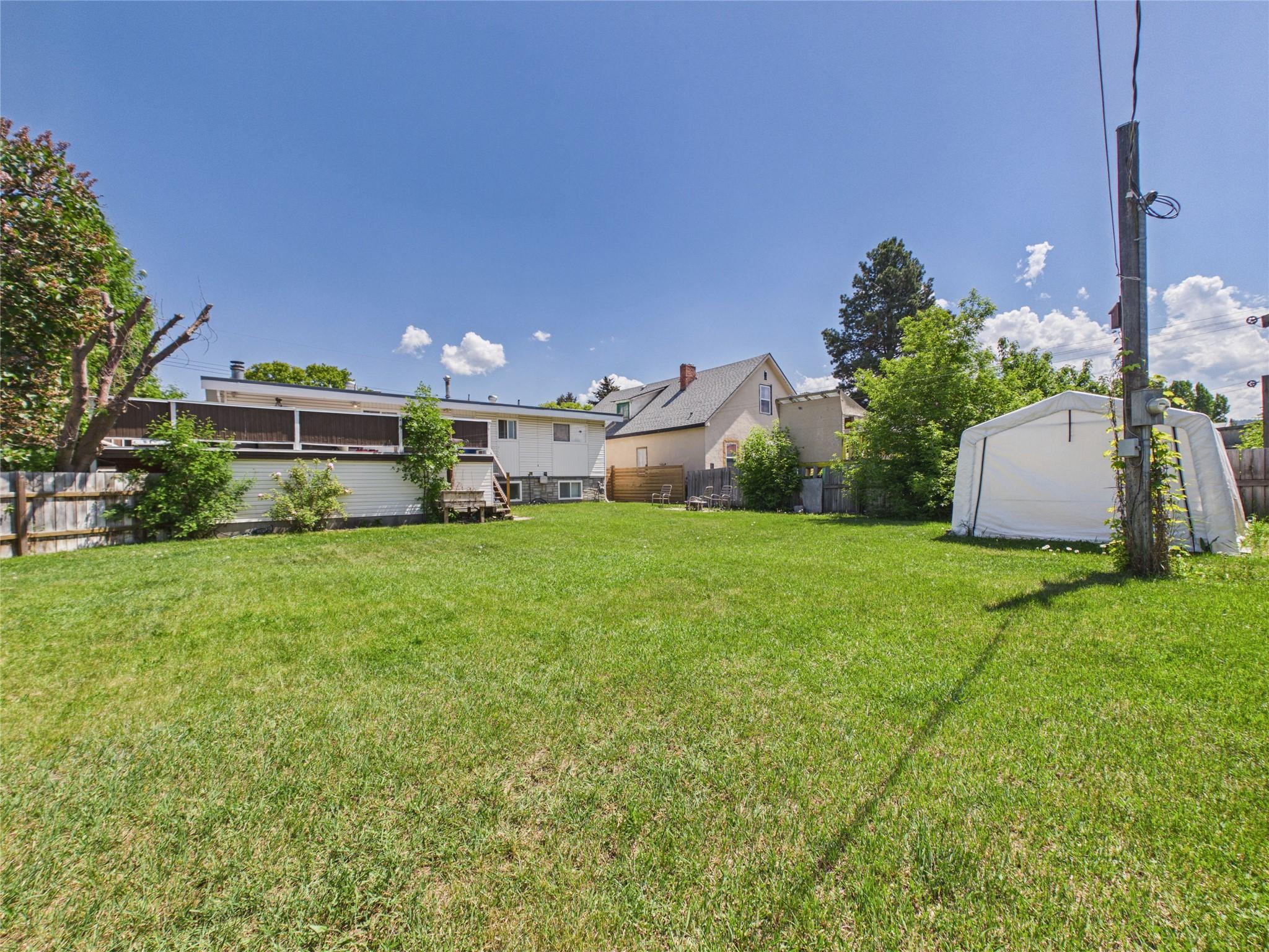 301 4Th Avenue, Cranbrook, BC - Outdoor