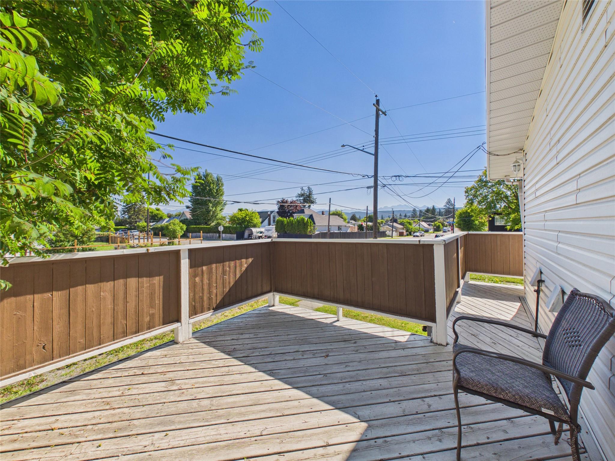 301 4Th Avenue, Cranbrook, BC - Outdoor With Deck Patio Veranda With Exterior