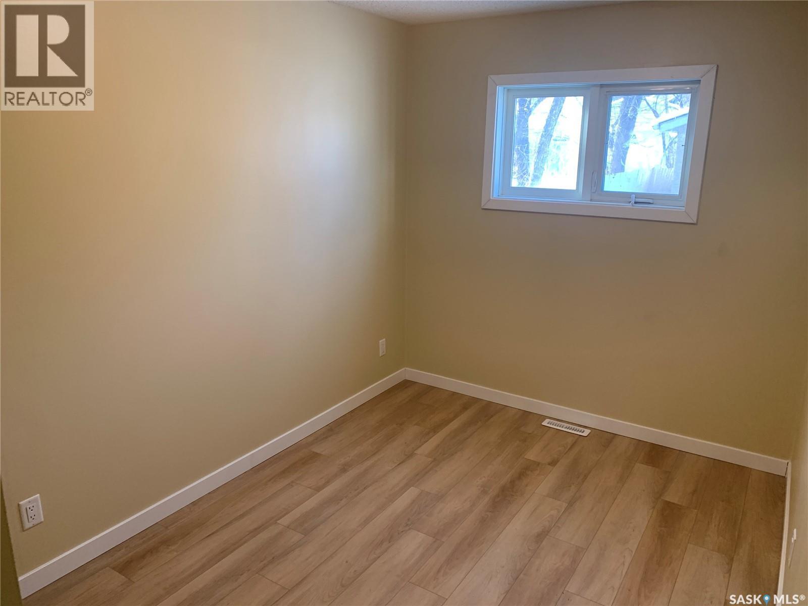 111 M Avenue S, Saskatoon, SK - Indoor Photo Showing Other Room