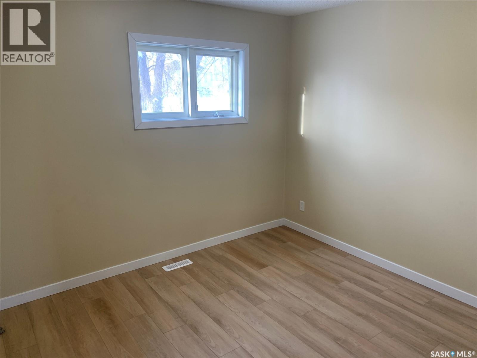 111 M Avenue S, Saskatoon, SK - Indoor Photo Showing Other Room