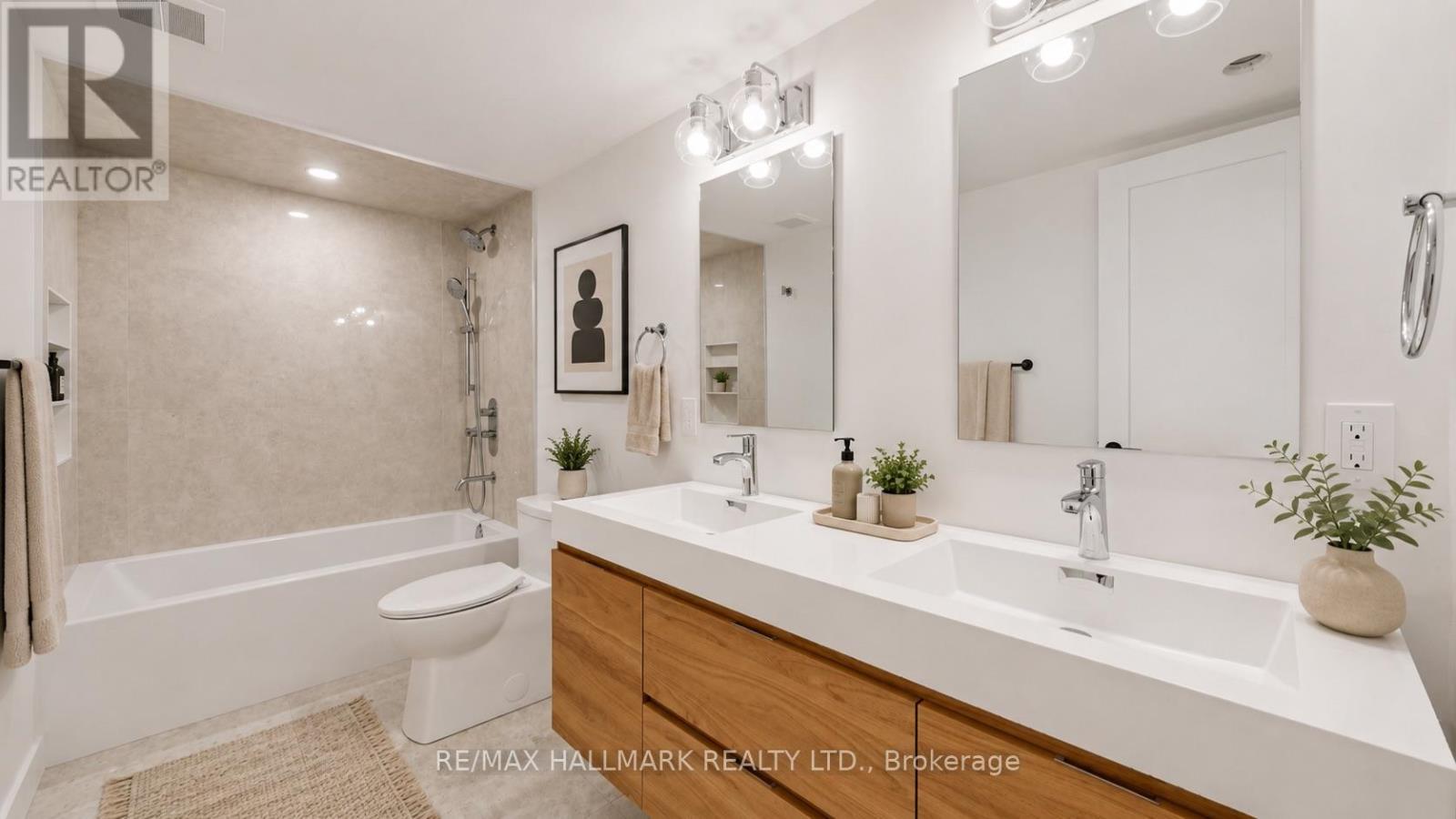 Lower/Bsmt - 655 O'Connor Drive, Toronto, ON - Indoor Photo Showing Bathroom