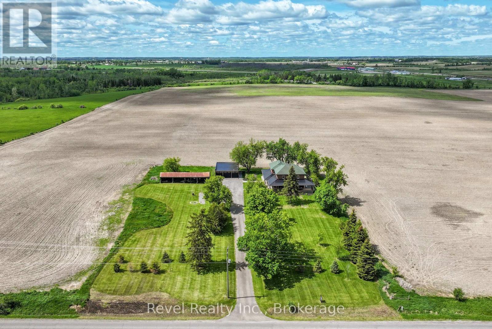 454 Colborne Street W, Kawartha Lakes (Lindsay), ON - Outdoor With View