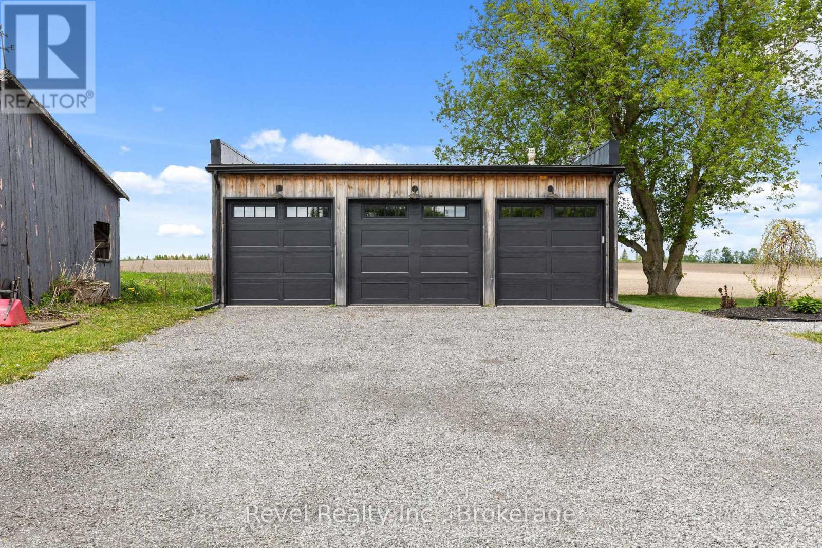 454 Colborne Street W, Kawartha Lakes (Lindsay), ON - Outdoor