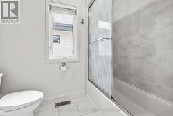 Main bathroom -