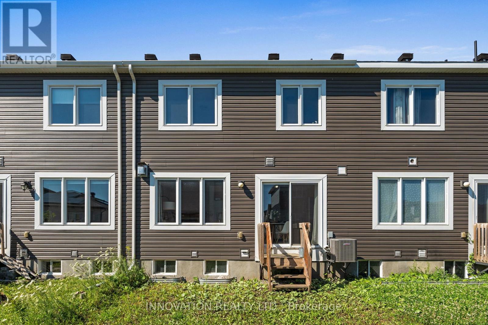 389 Rouncey Road, Ottawa, ON - Outdoor With Facade