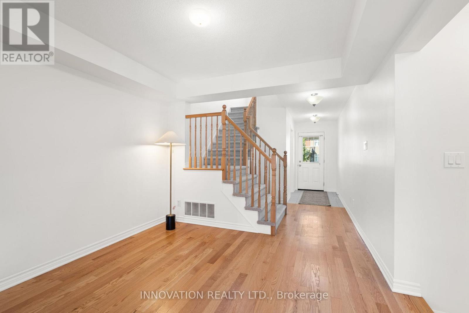 389 Rouncey Road, Ottawa, ON - Indoor Photo Showing Other Room