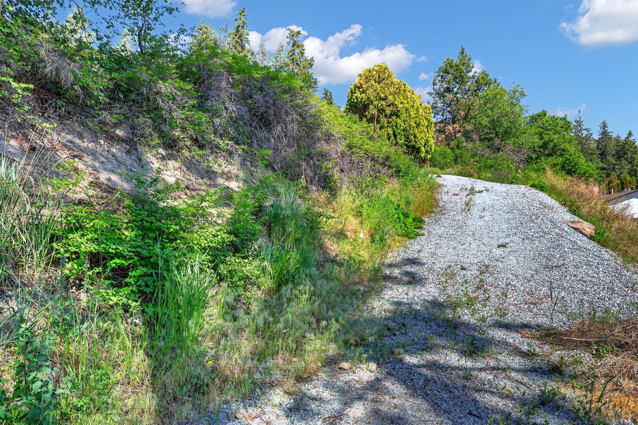 1687 Scott Crescent, West Kelowna, BC - Outdoor