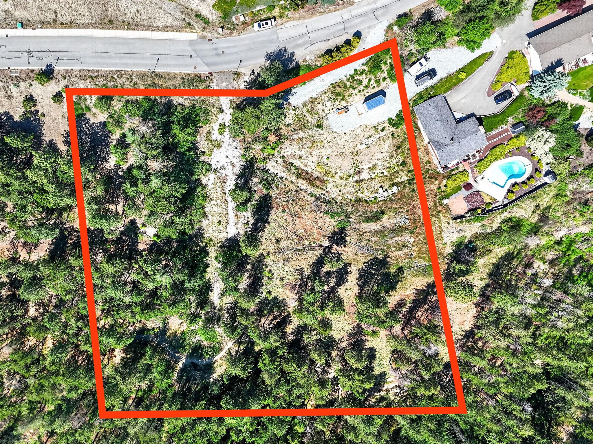 1687 Scott Crescent, West Kelowna, BC - Outdoor