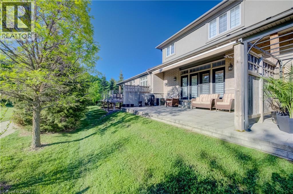 435 Winchester Drive Unit# 10, Waterloo, ON - Outdoor