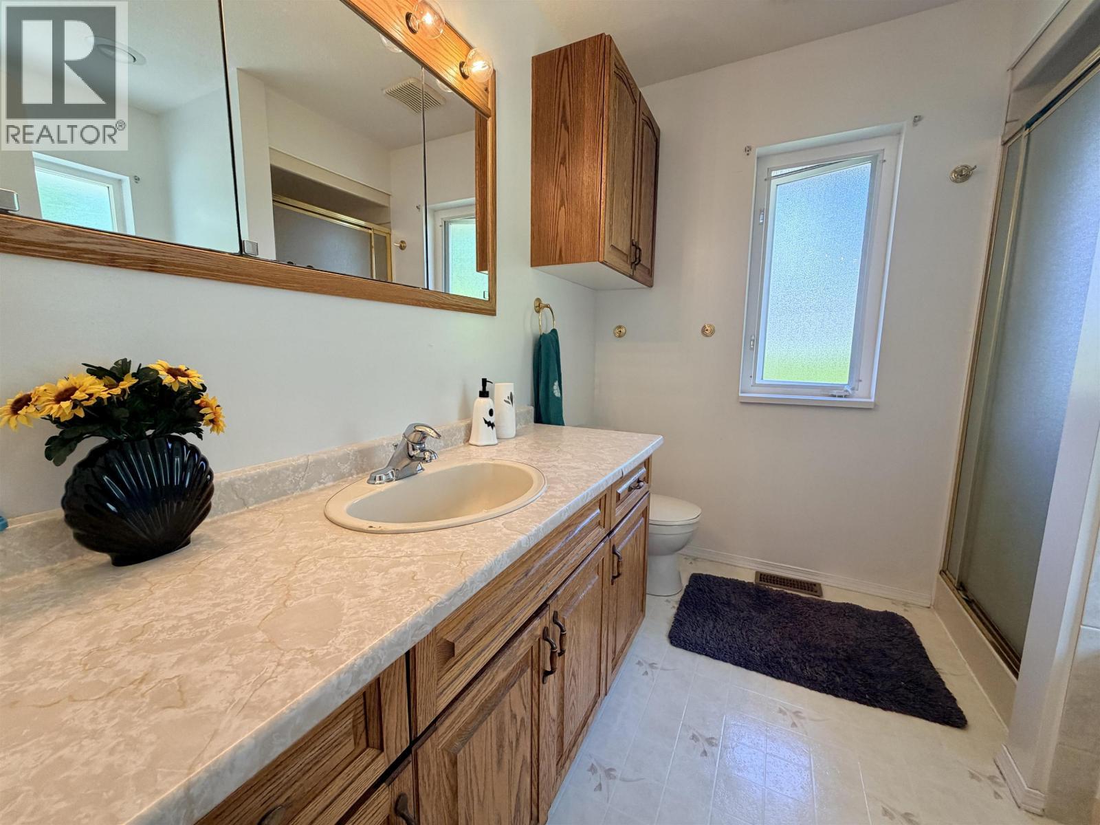 44 Stickney Street, Kitimat, BC - Indoor Photo Showing Bathroom