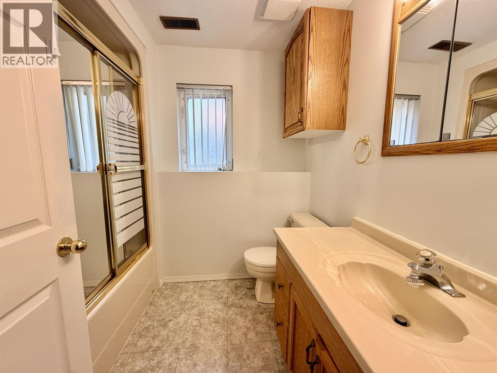 44 Stickney Street, Kitimat, BC - Indoor Photo Showing Bathroom