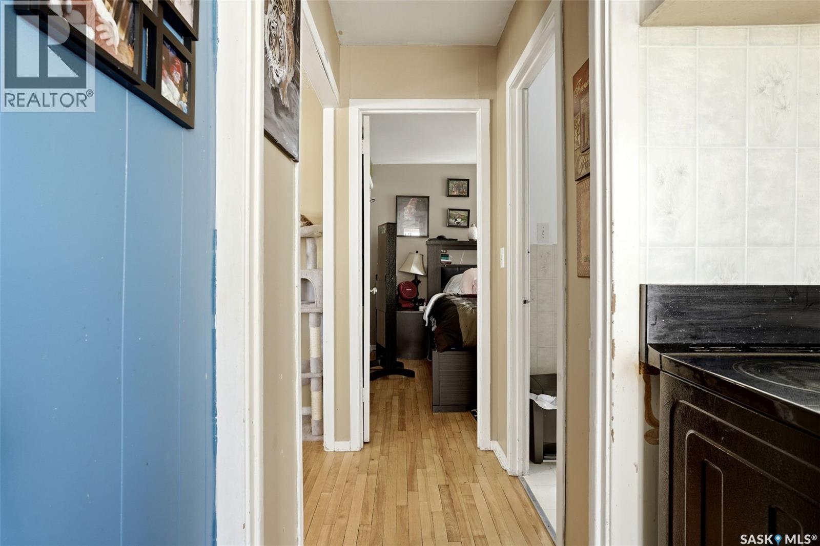 1763 Royal Street, Regina, SK - Indoor