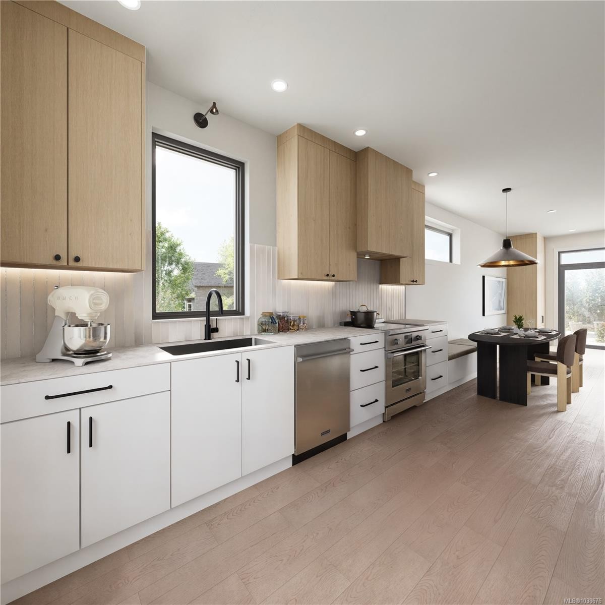 #4-2100 Allenby St, Oak Bay, BC
