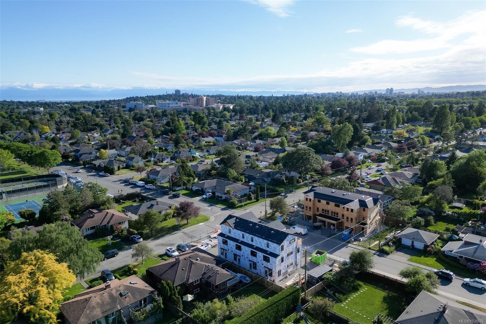 #4-2100 Allenby St, Oak Bay, BC