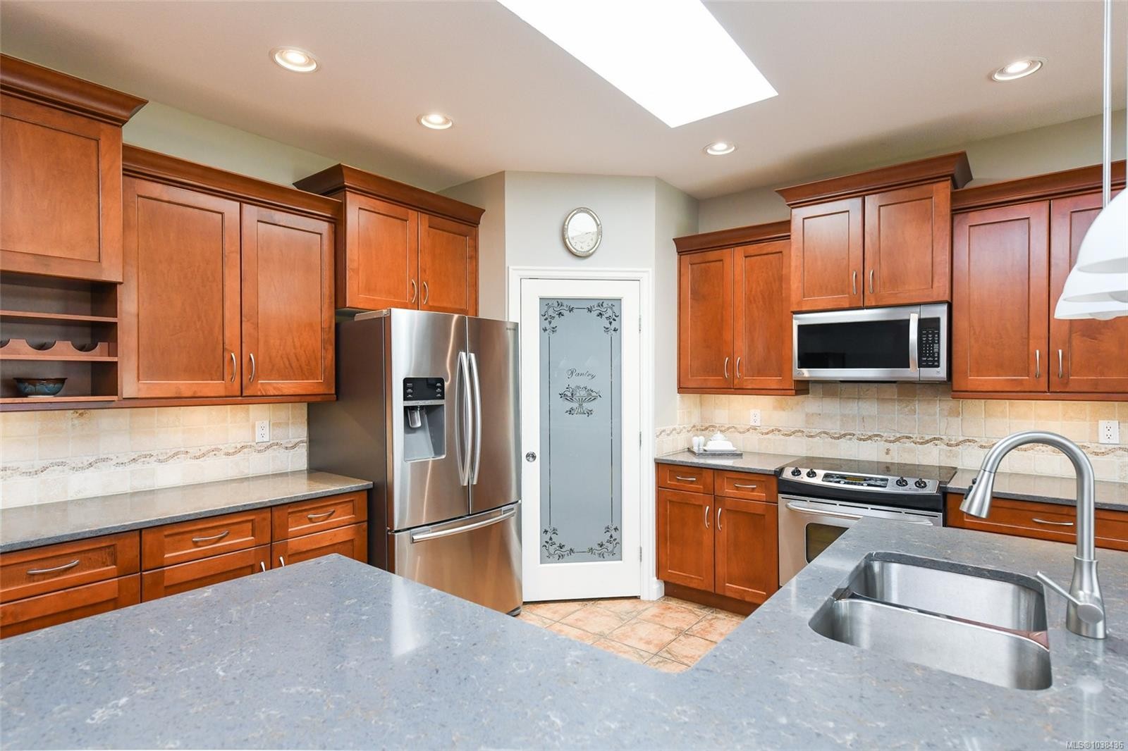 #2-2300 Murrelet Dr, Comox, BC