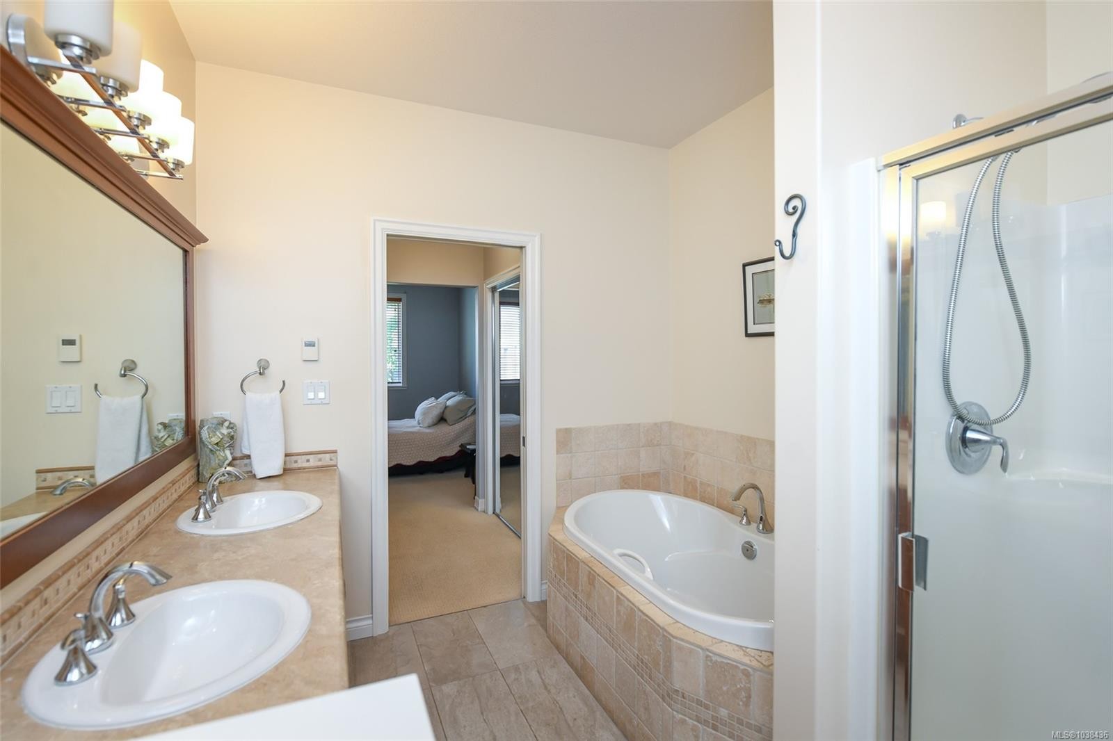 #2-2300 Murrelet Dr, Comox, BC