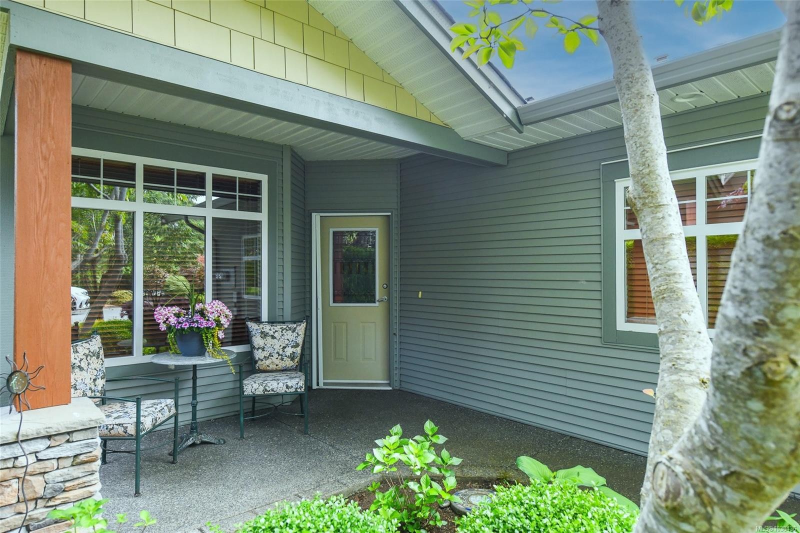#2-2300 Murrelet Dr, Comox, BC