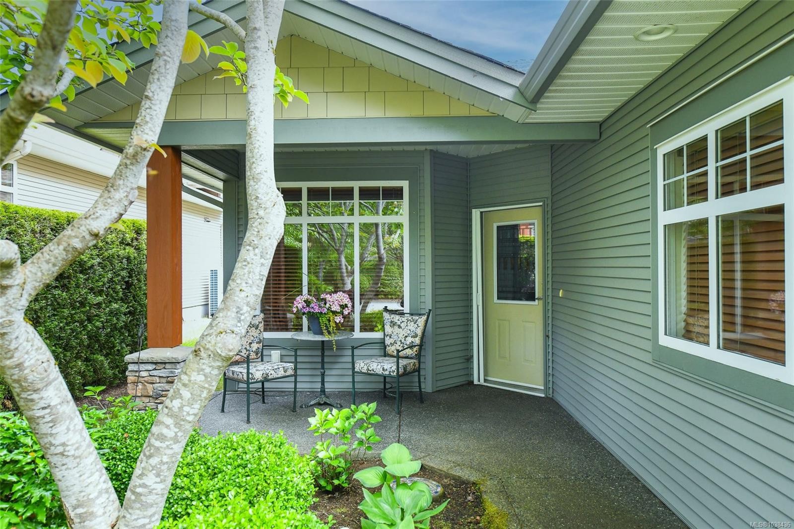 #2-2300 Murrelet Dr, Comox, BC