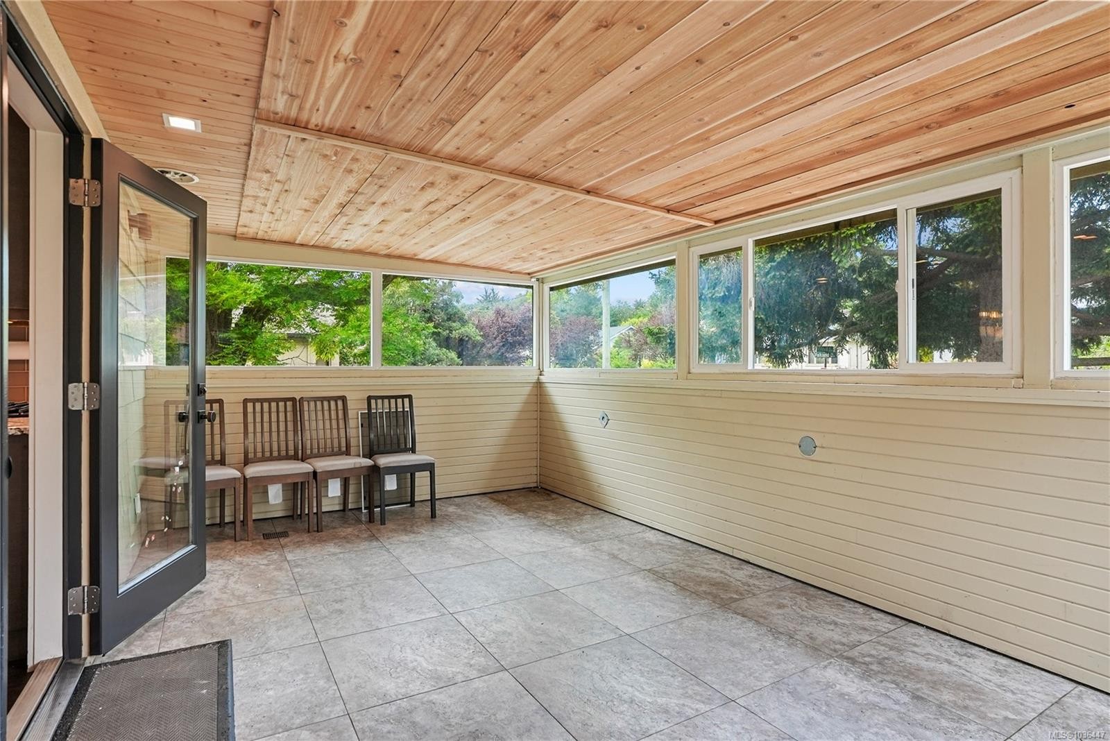 2112 Pentland Rd, Oak Bay, BC