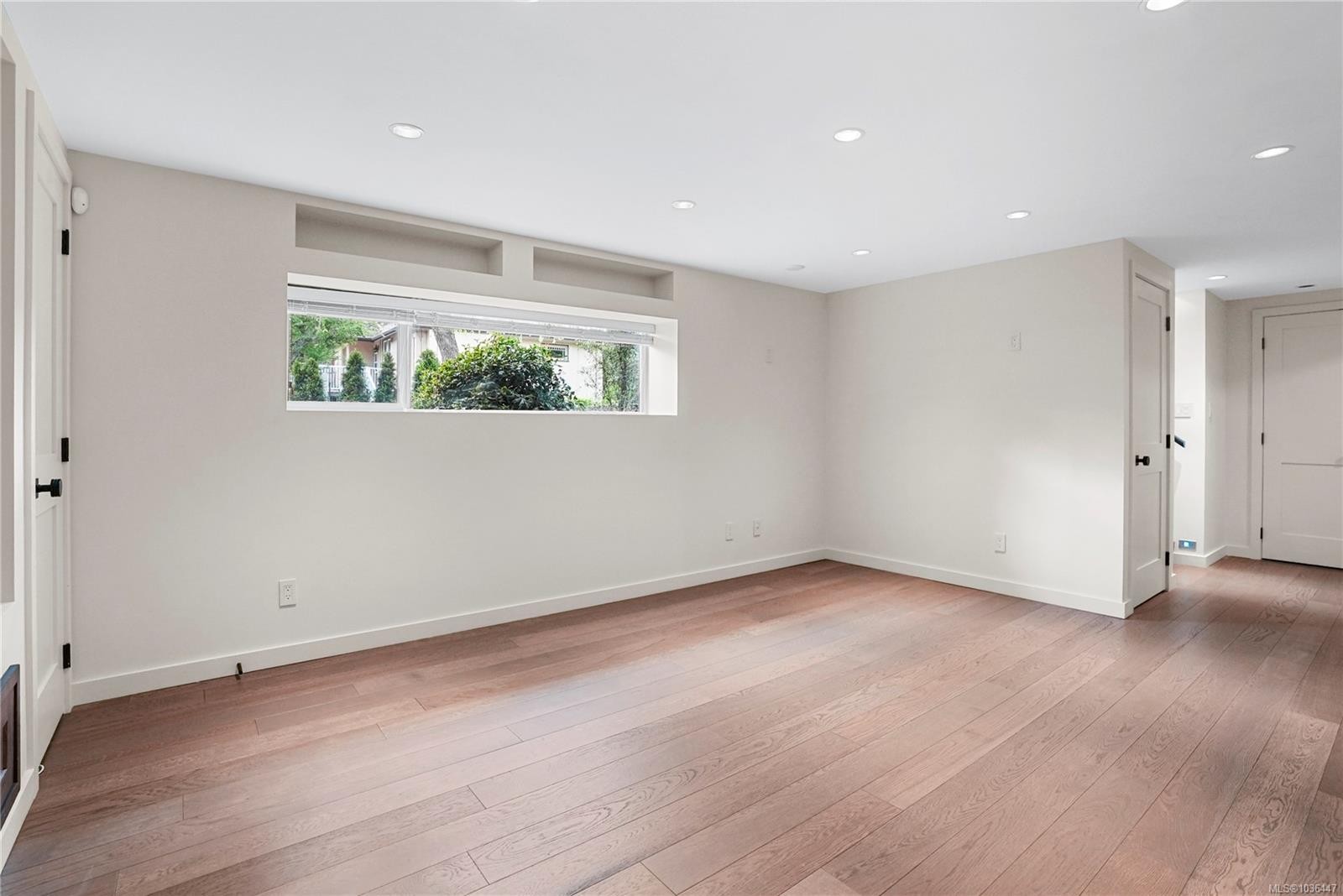 2112 Pentland Rd, Oak Bay, BC