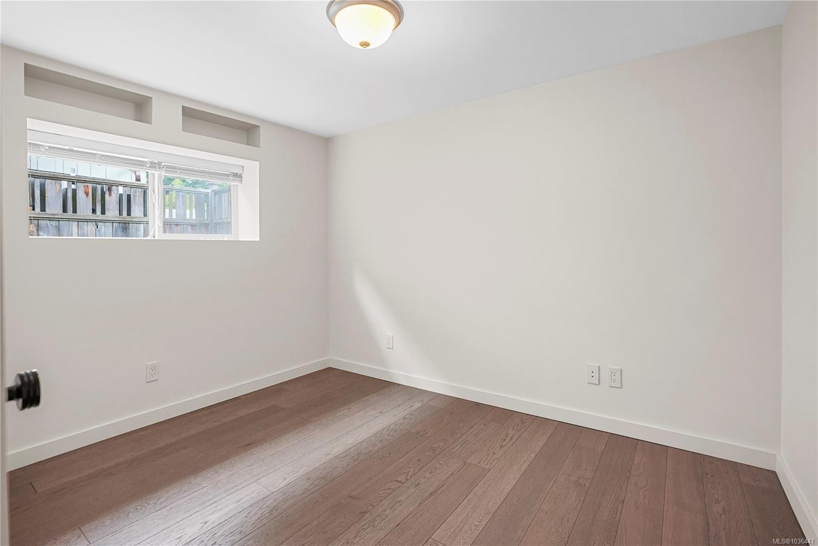 2112 Pentland Rd, Oak Bay, BC