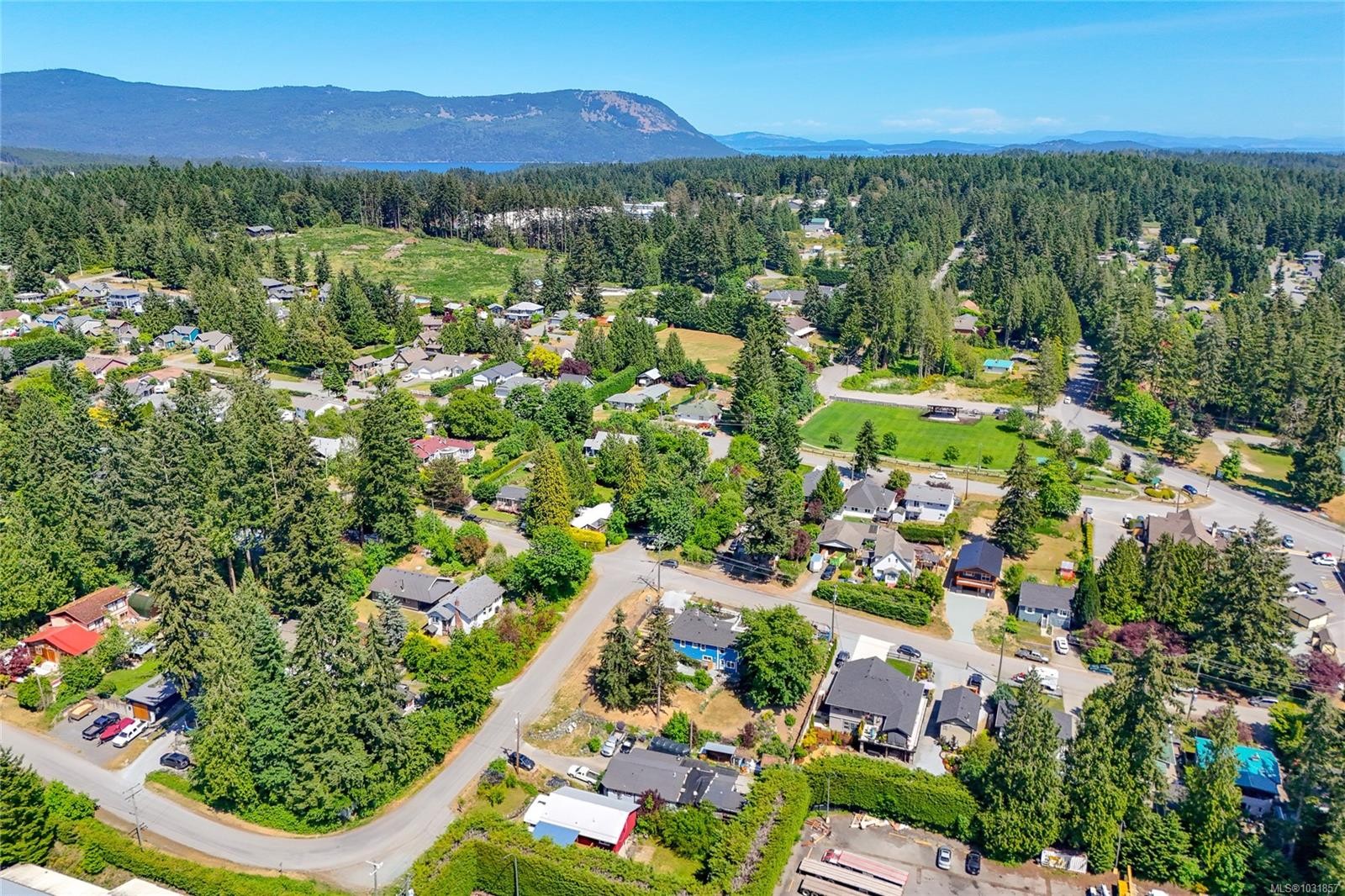 3590 Garland Ave, Cobble Hill, BC