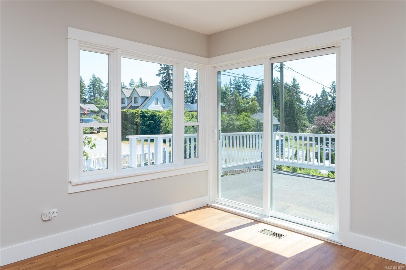 3590 Garland Ave, Cobble Hill, BC