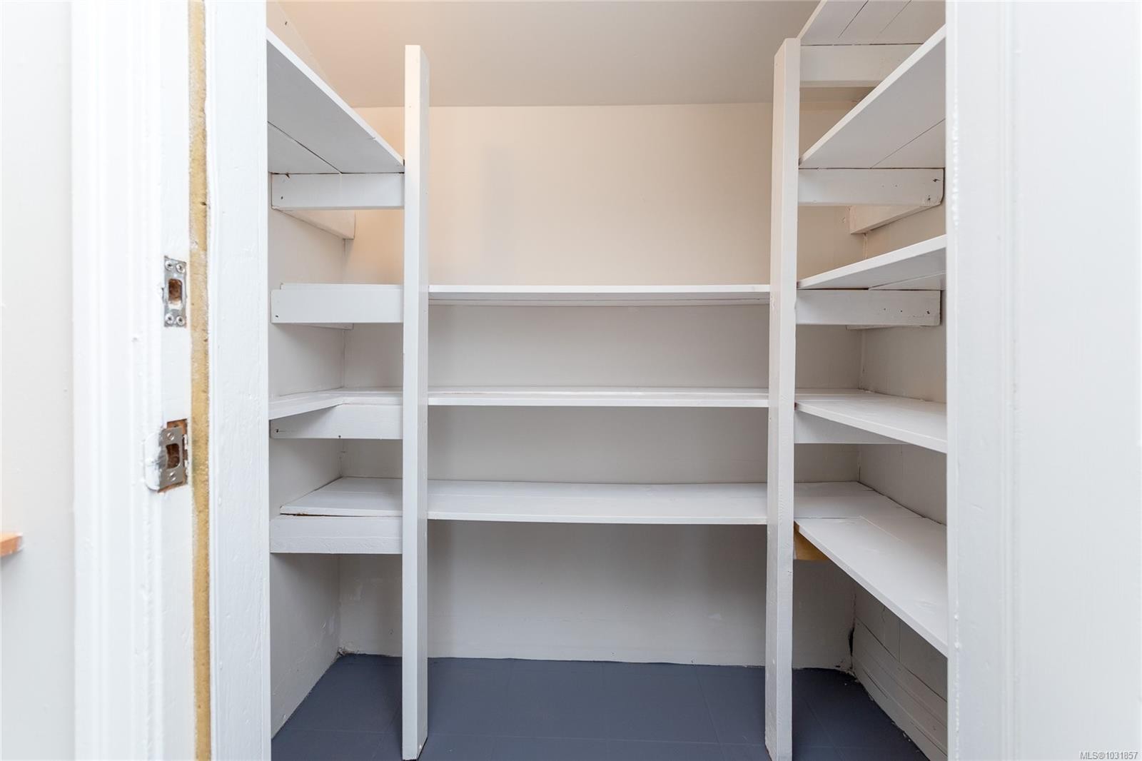 3590 Garland Ave, Cobble Hill, BC