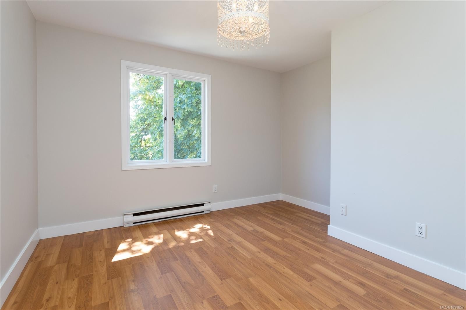 3590 Garland Ave, Cobble Hill, BC