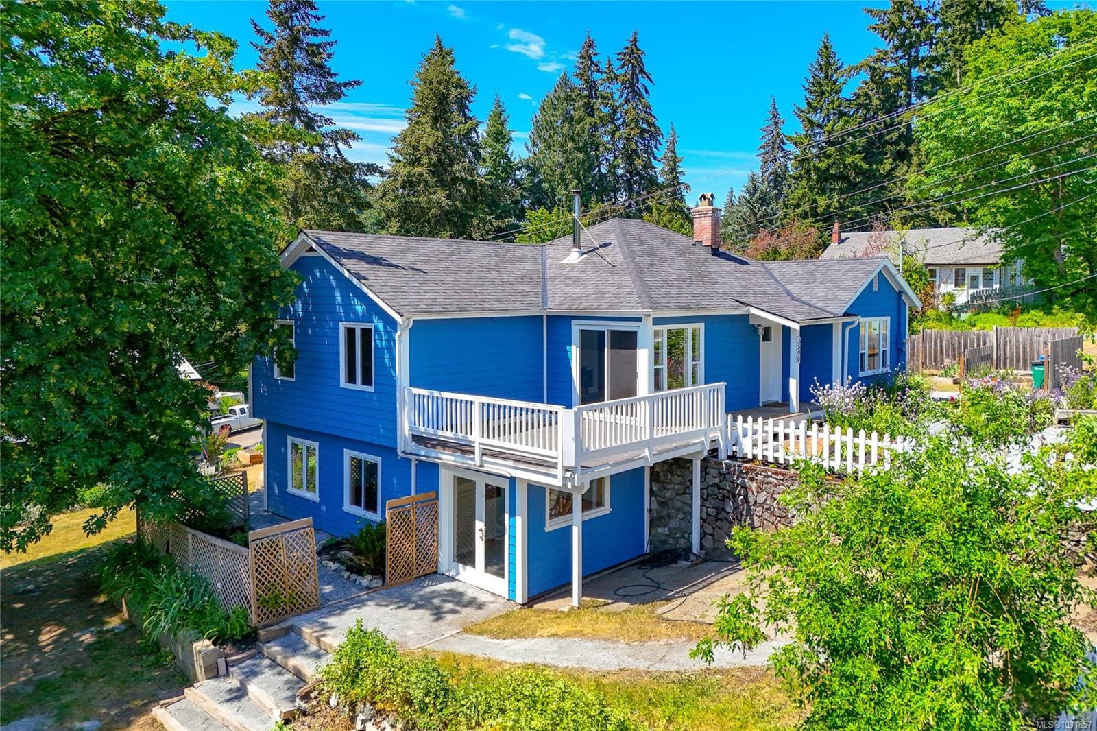 3590 Garland Ave, Cobble Hill, BC