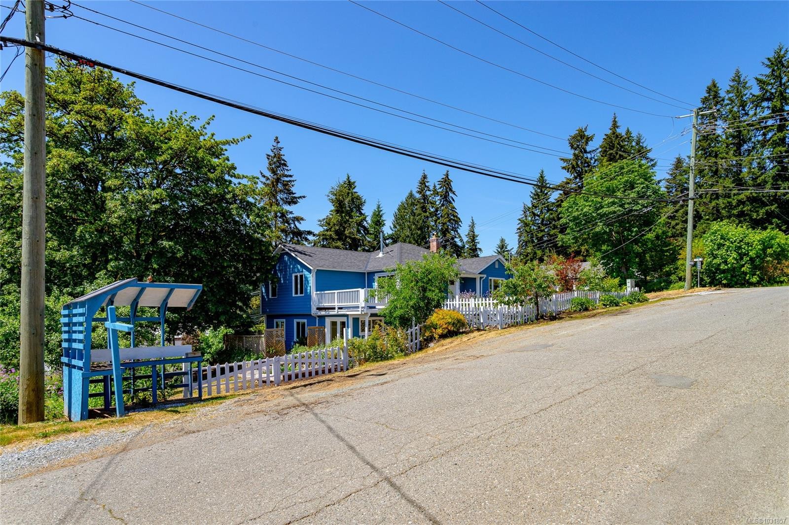 3590 Garland Ave, Cobble Hill, BC