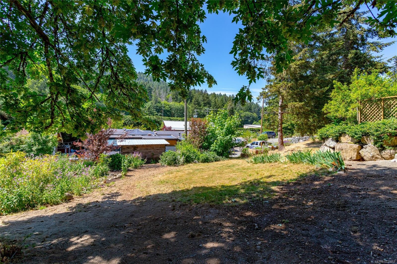 3590 Garland Ave, Cobble Hill, BC