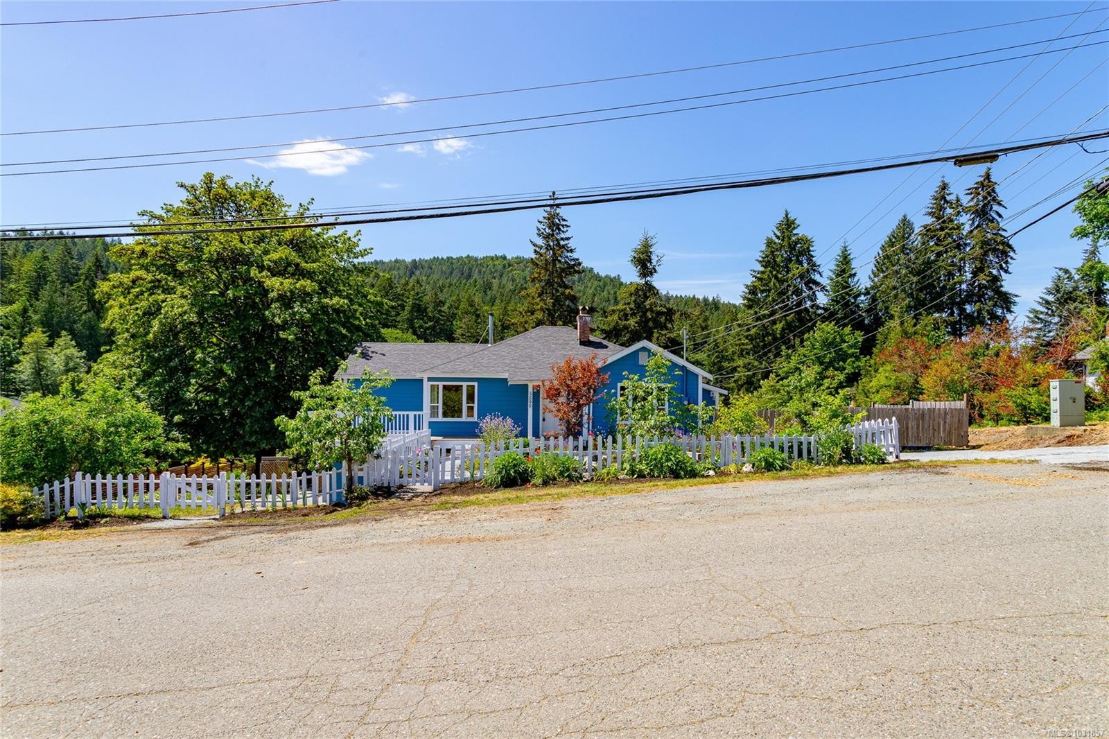3590 Garland Ave, Cobble Hill, BC