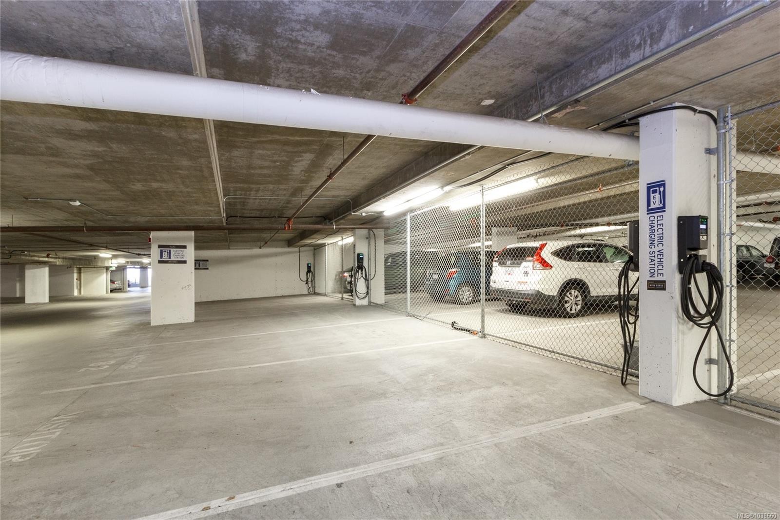 #105-745 Travino Lane, Saanich, BC - Indoor Photo Showing Garage